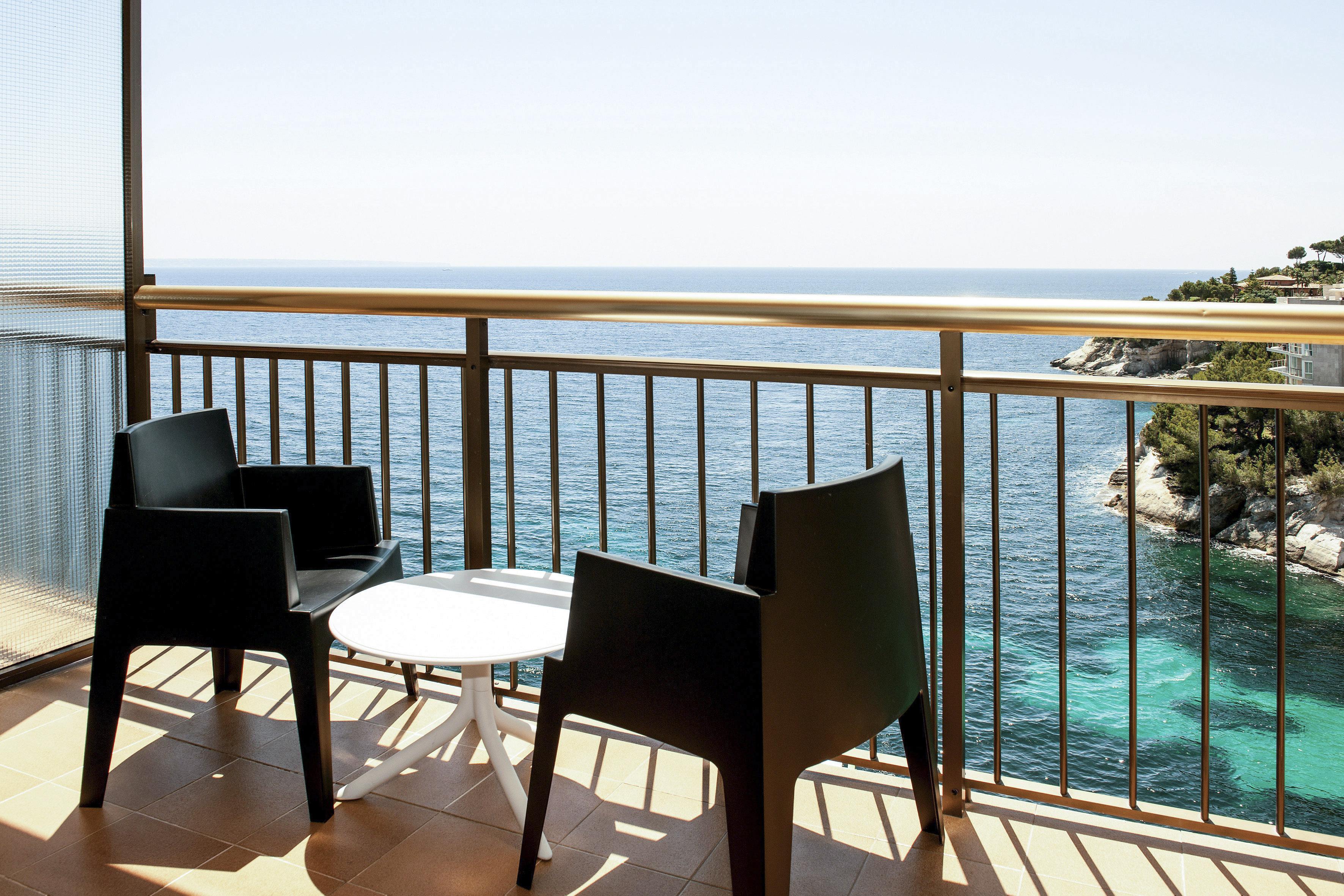 Globales Cala Vinas Adults Only 16+ Hotel Exterior photo