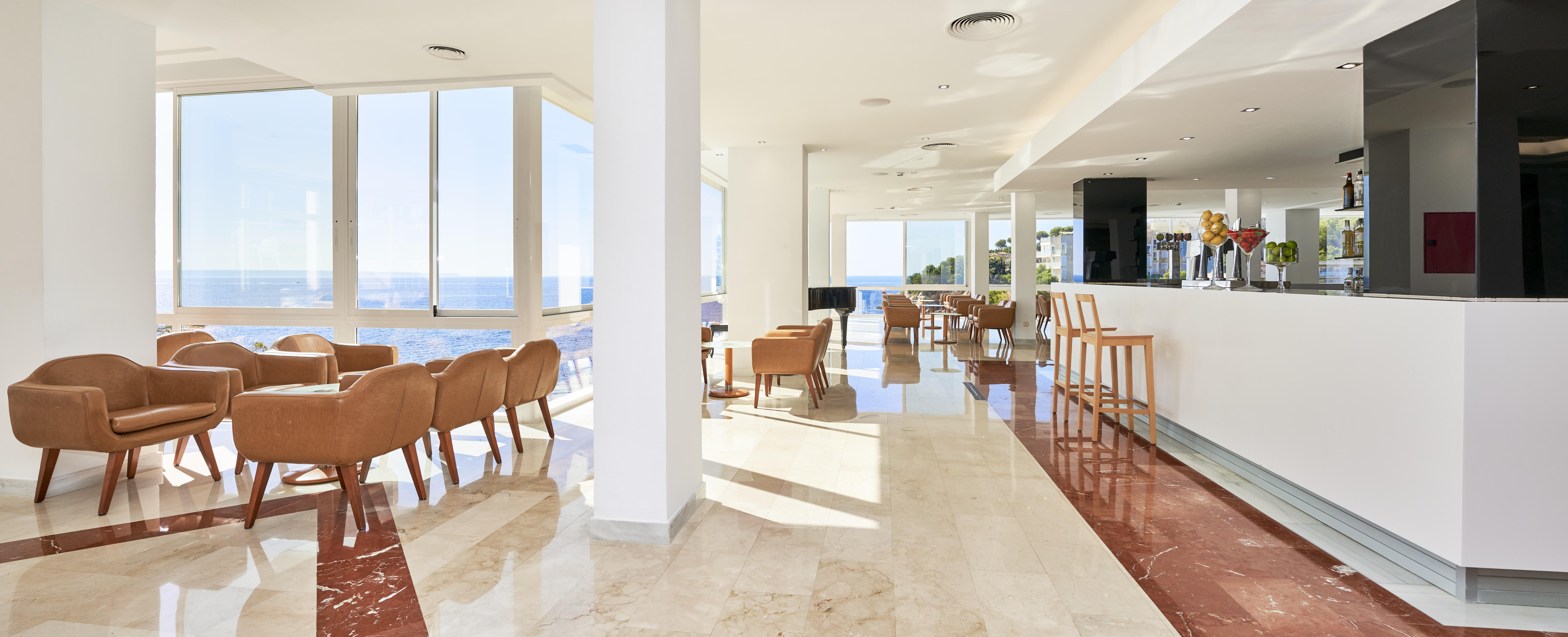 Globales Cala Vinas Adults Only 16+ Hotel Exterior photo