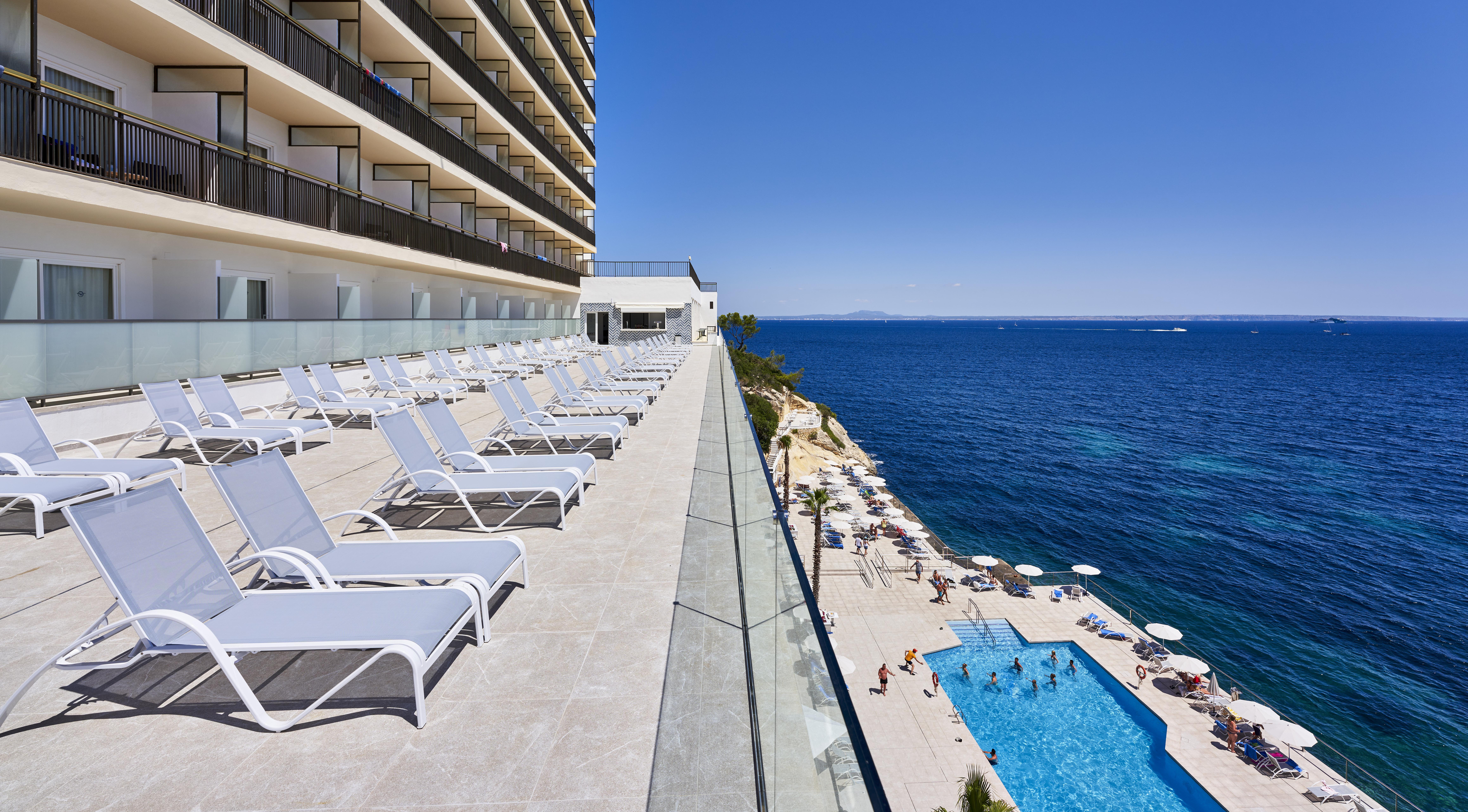 Globales Cala Vinas Adults Only 16+ Hotel Exterior photo