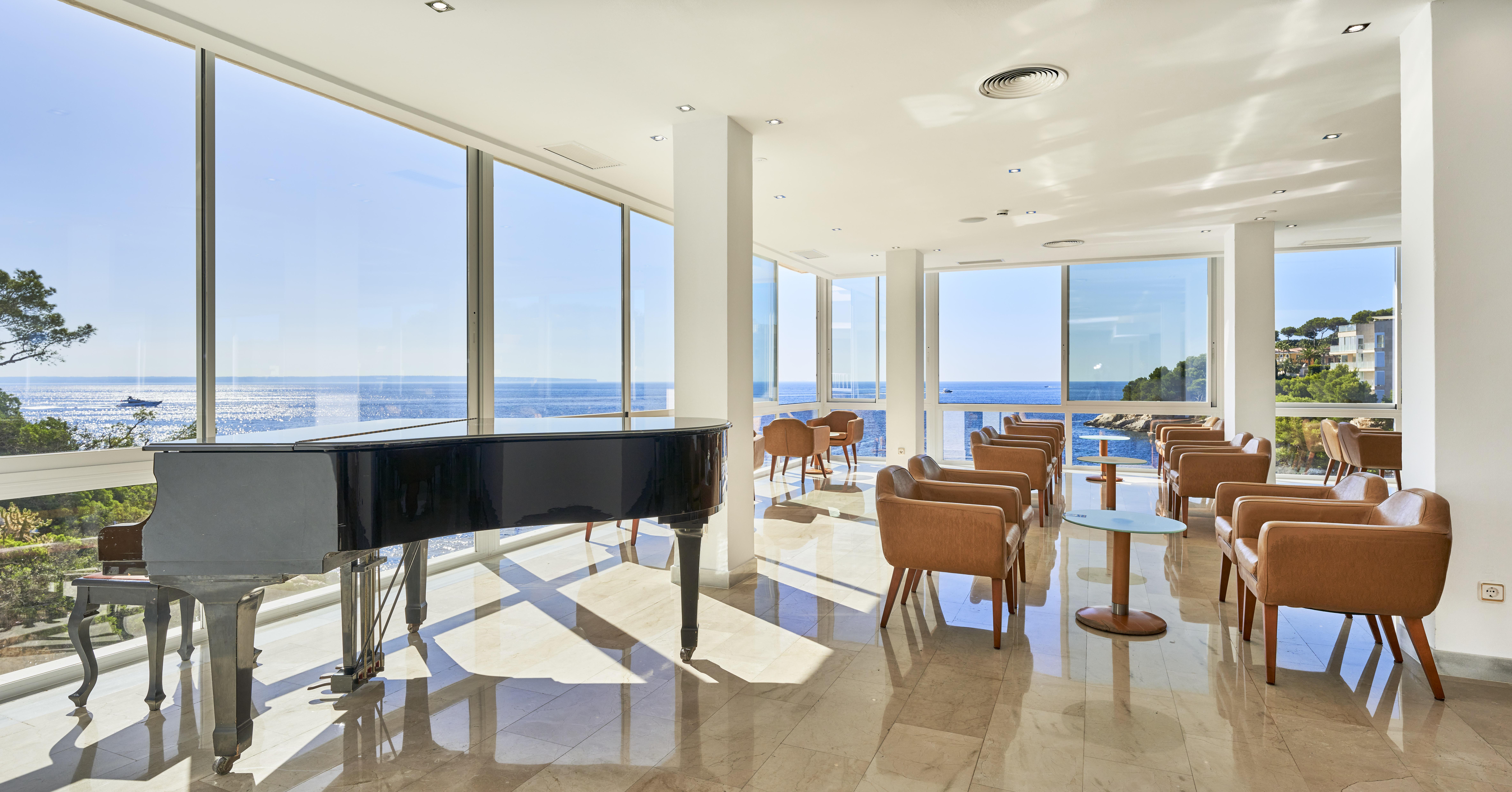 Globales Cala Vinas Adults Only 16+ Hotel Exterior photo