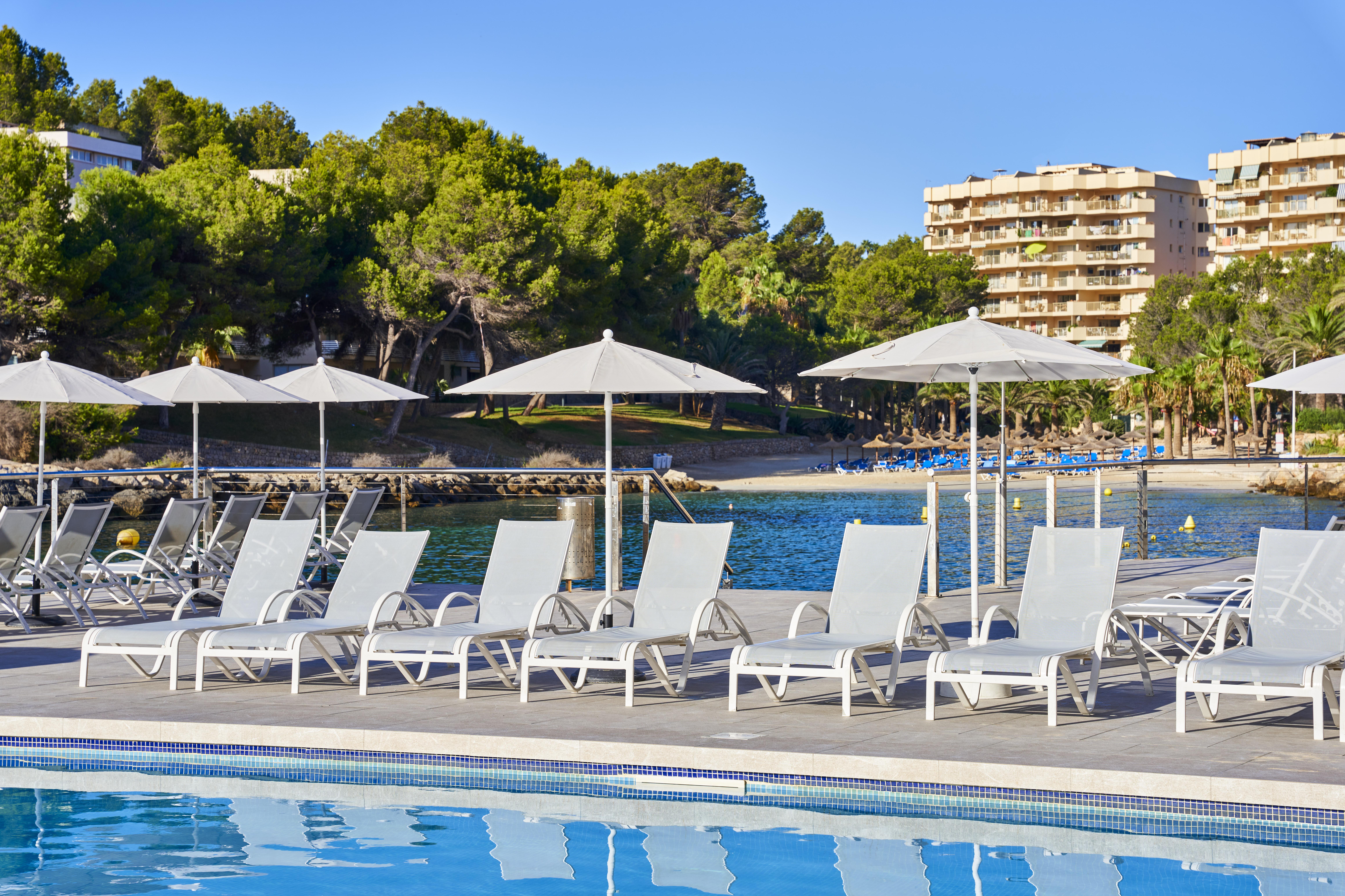 Globales Cala Vinas Adults Only 16+ Hotel Exterior photo