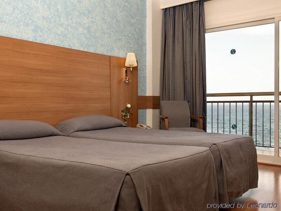 Globales Cala Vinas Adults Only 16+ Hotel Room photo